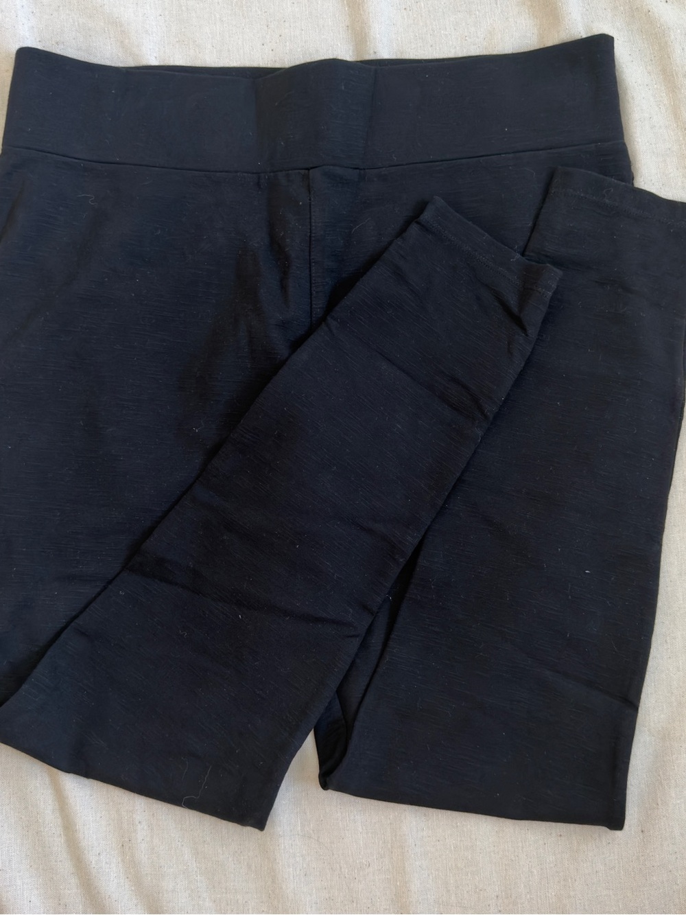 Matty M Black Cropped Leggings - Ankle Length